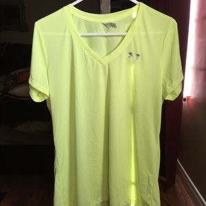 Under Armour Loose V-Neck Short Sleeve HeatGear